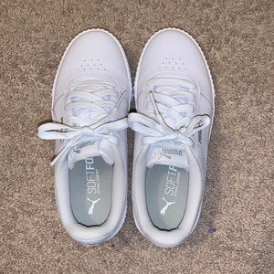 Puma sneakers size 6